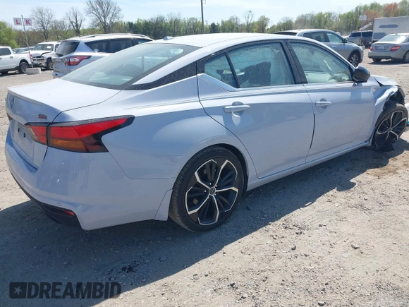 2024 Nissan Altima SR z VIN 1N4BL4CVXRN400409, wystawiony jako IAAI lot #42075648 z przebiegiem 9 108 mil mil oraz . Historia ofert i sprzedaży dostępna na DreamBid. Obrazek 4.