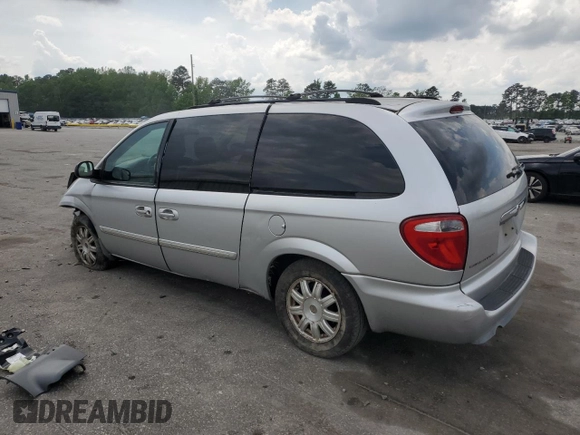 2006 Chrysler Town & Country Touring z VIN 2A4GP54L46R871164, wystawiony jako Copart lot #54726995 z przebiegiem 200 086 mil mil oraz Szkoda całkowita • Salvage title. Historia ofert i sprzedaży dostępna na DreamBid. Obrazek 2.