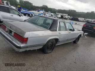 1991 Mercury Grand Marquis z VIN 2MECM75F9MX641760, wystawiony jako Copart lot #59421315 z przebiegiem 47 764 mil mil oraz Czysty tytuł • Clean title. Historia ofert i sprzedaży dostępna na DreamBid. Obrazek 3.