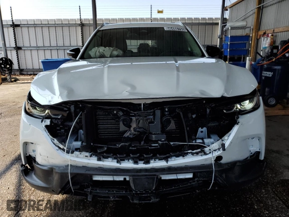2025 Mazda CX-50 S Preferred z VIN 7MMVABBM1SN345963, wystawiony jako Copart lot #56486795 z przebiegiem 4 264 mil mil oraz Czysty tytuł • Clean title. Historia ofert i sprzedaży dostępna na DreamBid. Obrazek 5.