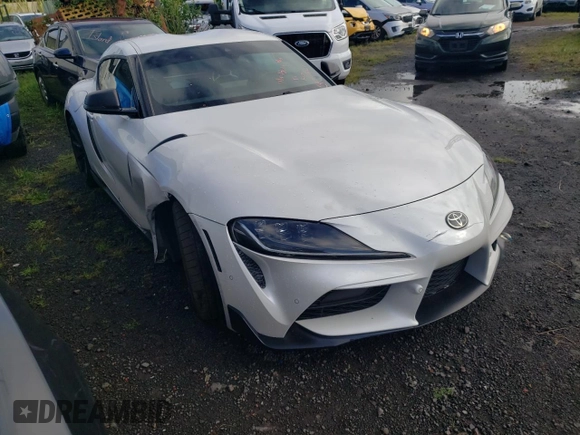 2023 Toyota Supra 3.0 z VIN WZ1DB0G07PW057130, wystawiony jako Copart lot #79969234 z przebiegiem 9 512 mil mil oraz Szkoda całkowita • Salvage title. Historia ofert i sprzedaży dostępna na DreamBid. Obrazek 4.