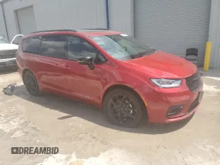 2025 Chrysler Pacifica Limited z VIN 2C4RC1GG8SR509270, wystawiony jako Copart lot #62577205 z przebiegiem 28 349 mil mil oraz Czysty tytuł • Clean title. Historia ofert i sprzedaży dostępna na DreamBid. Obrazek 4.