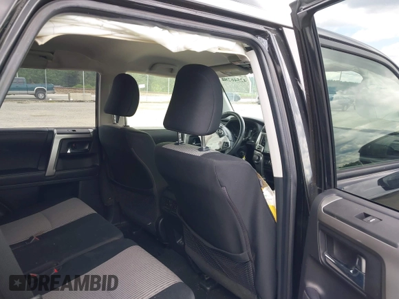 2021 Toyota 4Runner SR5 with VIN JTEMU5JR6M5882070, listed as a IAAI auction lot 42546284 with 79,206 mi miles and . Bid and sale history available at DreamBid. Image 8.