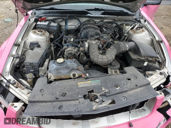 2009 Ford Mustang with VIN 1ZVHT84N595116922, listed as a Copart auction lot 55129515 with 180,469 mi miles and Salvage title. Bid and sale history available at DreamBid. Image 11.