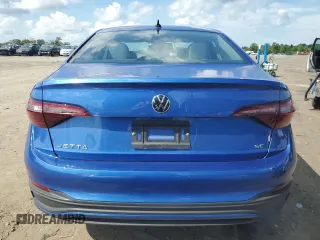 2024 Volkswagen Jetta SE with VIN 3VWEM7BU5RM095018, listed as a Copart auction lot 63504035 with 15,690 mi miles and Salvage title. Bid and sale history available at DreamBid. Image 6.