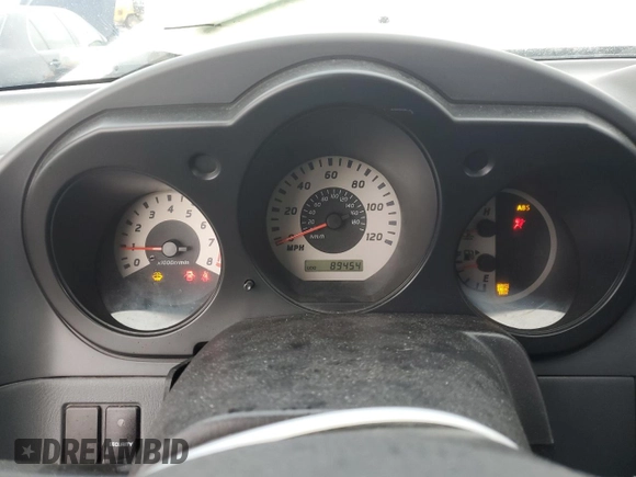 2004 Nissan Xterra XE z VIN 5N1ED28Y94C650106, wystawiony jako Copart lot #86811994 z przebiegiem 89 454 mil mil oraz Szkody całkowita. Historia ofert i sprzedaży dostępna na DreamBid. Obrazek 9.