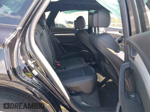 2020 Audi Q5 Premium with VIN WA1ANAFY2L2085872, listed as a IAAI auction lot 42354349 with 67,682 mi miles and . Bid and sale history available at DreamBid. Image 8.