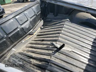 2001 Toyota Tacoma z VIN 5TENL42N81Z750762, wystawiony jako Copart lot #88701015 z przebiegiem 284 557 mil mil oraz Nie do naprawy • Non repairable. Historia ofert i sprzedaży dostępna na DreamBid. Obrazek 10.