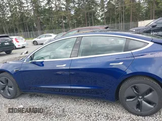 2018 Tesla Model 3 Long Range Battery z VIN 5YJ3E1EBXJF092025, wystawiony jako IAAI lot #42268369 z przebiegiem 132 687 mil mil oraz . Historia ofert i sprzedaży dostępna na DreamBid. Obrazek 15.