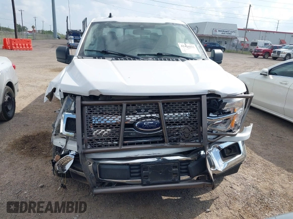 2019 Ford F-150 XL z VIN 1FTEW1E50KKE04180, wystawiony jako IAAI lot #42421022 z przebiegiem 73 912 mil mil oraz . Historia ofert i sprzedaży dostępna na DreamBid. Obrazek 6.