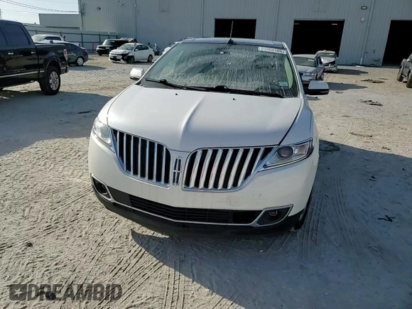 2013 Lincoln MKX with VIN 2LMDJ6JK2DBL08616, listed as a Copart auction lot 51866105 with 83,511 mi miles and Salvage Title. Bid and sale history available at carsss.com. Image 11.