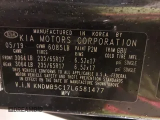 2020 Kia Sedona LX with VIN KNDMB5C17L6581477, listed as a IAAI auction lot 41705127 with 40,979 mi miles. Bid and sale history available at carsss.com. Image 9.