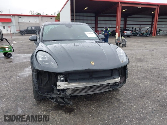 2020 Porsche Macan with VIN WP1AA2A54LLB01700, listed as a IAAI auction lot 41383568 with 49,338 mi miles and . Bid and sale history available at DreamBid. Image 12.