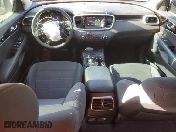 2019 Kia Sorento L with VIN 5XYPG4A38KG517845, listed as a Copart auction lot 50703685 with 46,441 mi miles and Salvage Title. Bid and sale history available at carsss.com. Image 8.