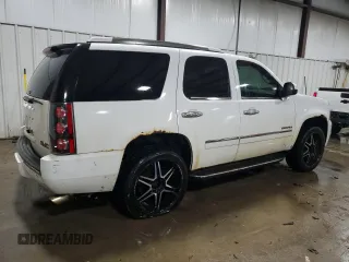2010 GMC Yukon Denali with VIN 1GKUKEEF3AR248654, listed as a Copart auction lot 73809884 with 180,610 mi miles and Clean Title. Bid and sale history available at carsss.com. Image 3.