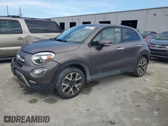 2016 FIAT 500X Trekking with VIN ZFBCFXCTXGP378129, listed as a Copart auction lot 59655095 with 159,386 mi miles and Salvage title. Bid and sale history available at DreamBid. Image 1.