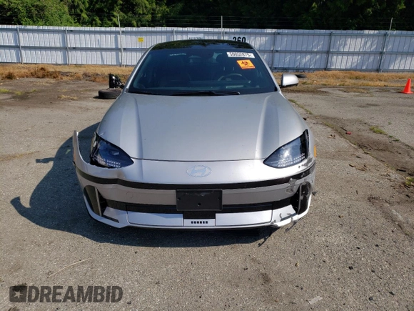 2025 Hyundai Ioniq 6 Limited z VIN KMHM54AC6SA096602, wystawiony jako Copart lot #59052875 z przebiegiem 1 860 mil mil oraz Szkoda całkowita • Salvage title. Historia ofert i sprzedaży dostępna na DreamBid. Obrazek 5.