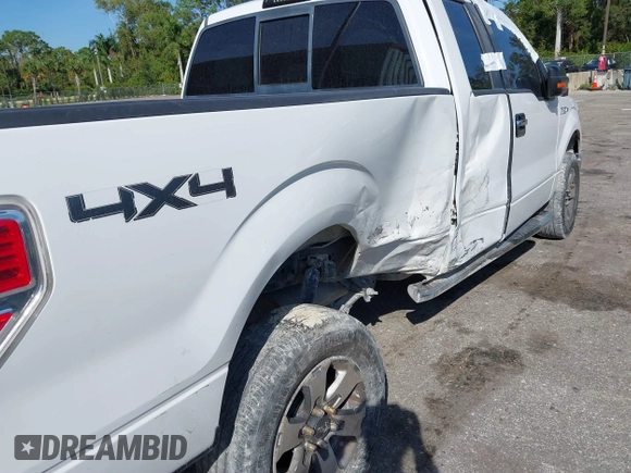 2014 Ford F-150 XL with VIN 1FTFX1EF0EFA70823, listed as a IAAI auction lot 40807820 with 235,988 mi miles. Bid and sale history available at carsss.com. Image 17.