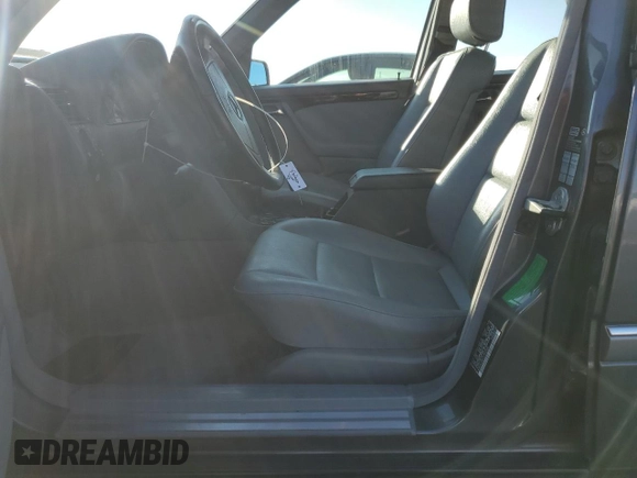1997 Mercedes-Benz C with VIN WDBHA23E7VF545229, listed as a Copart auction lot 43518335 with 153,158 mi miles and Salvage title. Bid and sale history available at DreamBid. Image 7.