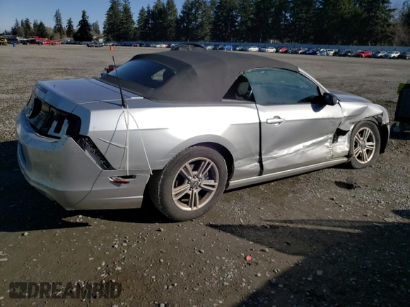 2014 Ford Mustang V6 with VIN 1ZVBP8EM6E5310711, listed as a Copart auction lot 46659955 with 120,145 mi miles and Salvage title. Bid and sale history available at DreamBid. Image 3.