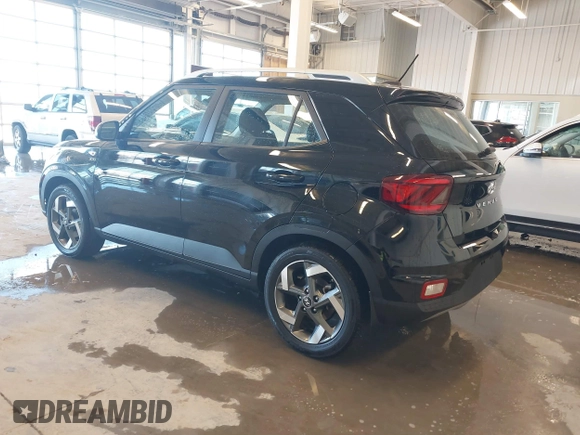 2024 Hyundai Venue Limited with VIN KMHRC8A39RU299012, listed as a IAAI auction lot 40918628 with 7,955 mi miles and . Bid and sale history available at DreamBid. Image 3.