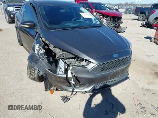 2016 Ford Focus SE with VIN 1FADP3F21GL262907, listed as a IAAI auction lot 41657582 with 62,789 mi miles. Bid and sale history available at carsss.com. Image 6.