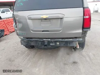 2017 Chevrolet Tahoe LT with VIN 1GNSCBKC0HR228016, listed as a IAAI auction lot 41232841 with 105,385 mi miles. Bid and sale history available at carsss.com. Image 6.