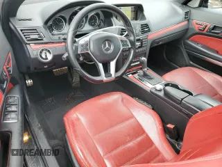 2012 Mercedes-Benz E 550 с VIN WDDKK7DF1CF159921, выставлен на аукционе Copart как лот 59154925 с пробегом 116 395 миль миль и Списание • Salvage title. История ставок и продаж доступна на DreamBid. Изображение 8.