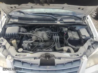 2010 Chrysler Town & Country Touring with VIN 2A4RR5D1XAR266771, listed as a Copart auction lot 63878574 with 168,909 mi miles and Non Repairable. Bid and sale history available at carsss.com. Image 12.