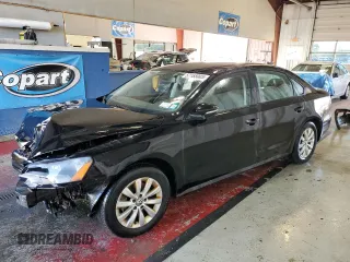 2012 Volkswagen Passat S с VIN 1VWAP7A38CC084490, выставлен на аукционе Copart как лот 57155005 с пробегом 243 113 миль миль и Списание • Salvage title. История ставок и продаж доступна на DreamBid. Изображение 1.