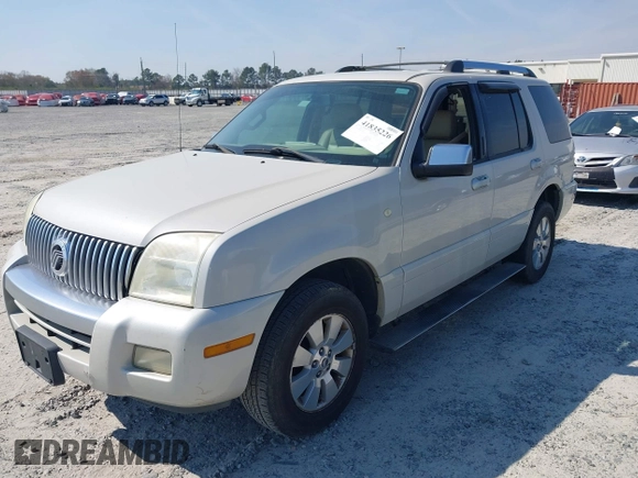 2006 Mercury Mountaineer Premier with VIN 4M2EU38846UJ12298, listed as a IAAI auction lot 41835226 with 214,521 mi miles. Bid and sale history available at carsss.com. Image 2.