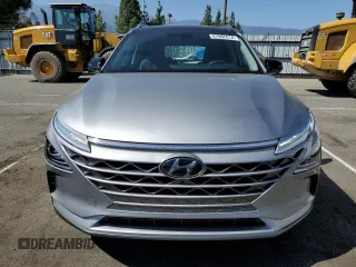 2023 Hyundai NEXO Limited z VIN KM8J84A65PU033940, wystawiony jako Copart lot #67062014 z przebiegiem 10 985 mil mil oraz Szkoda całkowita • Salvage title. Historia ofert i sprzedaży dostępna na DreamBid. Obrazek 5.