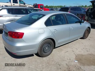 2012 Volkswagen Jetta S с VIN 3VW2K7AJ8CM306610, выставлен на аукционе IAAI как лот 42196396 с пробегом 158 597 миль миль и . История ставок и продаж доступна на DreamBid. Изображение 4.