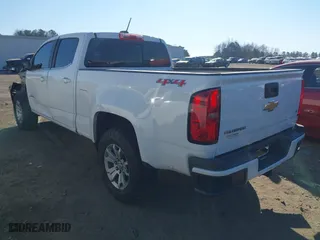 2018 Chevrolet Colorado 4WD LT with VIN 1GCPTCE18J1233161, listed as a IAAI auction lot 41349114 with 160,575 mi miles. Bid and sale history available at carsss.com. Image 3.