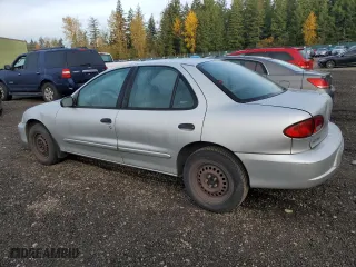 2002 Chevrolet Cavalier with VIN 1G1JC524327483172, listed as a Copart auction lot 77843944 with 176,902 mi miles and Clean Title. Bid and sale history available at carsss.com. Image 2.