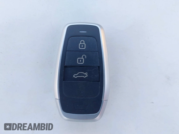 2018 Infiniti Q50 3.0t LUXE with VIN JN1EV7AP5JM362091, listed as a IAAI auction lot 41402140 with 73,355 mi miles. Bid and sale history available at carsss.com. Image 11.