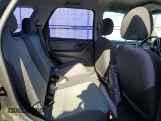 2004 Ford Escape XLS с VIN 1FMYU02194KB20656, выставлен на аукционе Copart как лот 54820755 с пробегом 107 447 миль миль и Списание • Salvage title. История ставок и продаж доступна на DreamBid. Изображение 11.
