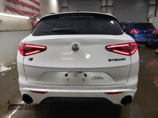 2020 Alfa Romeo Stelvio Ti z VIN ZASPAKBN4L7C74496, wystawiony jako Copart lot #43208305 z przebiegiem 71 269 mil mil oraz Szkoda całkowita • Salvage title. Historia ofert i sprzedaży dostępna na DreamBid. Obrazek 6.
