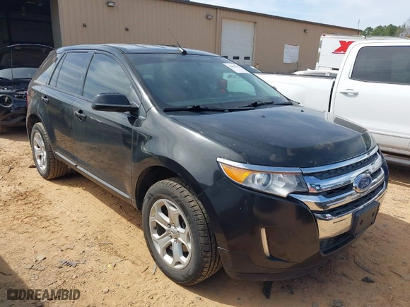 2014 Ford Edge SEL with VIN 2FMDK4JCXEBA98239, listed as a IAAI auction lot 41833992 with 112,480 mi miles. Bid and sale history available at carsss.com. Image 1.