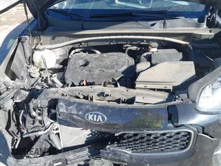 2019 Kia Sportage LX with VIN KNDPM3AC4K7534271, listed as a IAAI auction lot 41696261 with 71,386 mi miles. Bid and sale history available at carsss.com. Image 10.