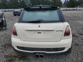 2007 MINI Hardtop S with VIN WMWMF73547TL87545, listed as a Copart auction lot 49746305 with 84,463 mi miles and Clean Title. Bid and sale history available at DreamBid. Image 6.