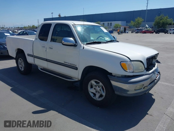 2000 Toyota Tundra SR5 with VIN 5TBRT3419YS066745, listed as a IAAI auction lot 42056620 with 248,722 mi miles and . Bid and sale history available at DreamBid. Image 1.