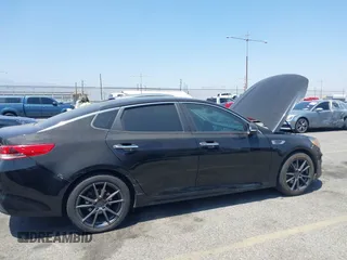 2016 Kia Optima LX with VIN 5XXGT4L3XGG008098, listed as a IAAI auction lot 42355830 with 203,517 mi miles and . Bid and sale history available at DreamBid. Image 13.