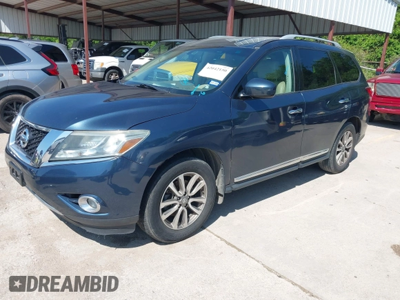 2014 Nissan Pathfinder SV with VIN 5N1AR2MN6EC689877, listed as a IAAI auction lot 42042150 with 145,221 mi miles. Bid and sale history available at carsss.com. Image 2.