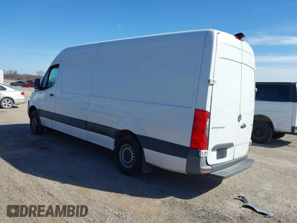 2021 Mercedes-Benz Sprinter Cargo with VIN W1Y40CHY2MT062027, listed as a IAAI auction lot 41795059 with 103,786 mi miles. Bid and sale history available at carsss.com. Image 3.