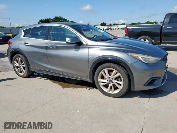 2017 Infiniti QX30 Premium z VIN SJKCH5CPXHA035207, wystawiony jako Copart lot #58467325 z przebiegiem 121 959 mil mil oraz Czysty tytuł • Clean title. Historia ofert i sprzedaży dostępna na DreamBid. Obrazek 4.