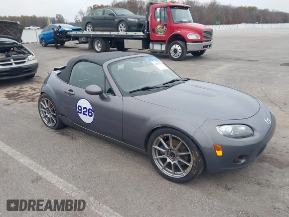 2006 Mazda MX-5 Miata Grand Touring with VIN JM1NC25F760103866, listed as a IAAI auction lot 40879777 with 50,209 mi miles and . Bid and sale history available at DreamBid. Image 1.