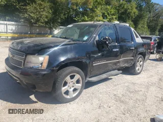 2009 Chevrolet Avalanche LTZ with VIN 3GNEC32019G199152, listed as a Copart auction lot 76030084 with 174,347 mi miles and Salvage Title. Bid and sale history available at carsss.com. Image 1.