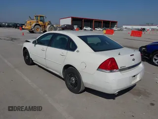2006 Chevrolet Impala Police Pkg Police Pkg 9C1 with VIN 2G1WS551X69433092, listed as a IAAI auction lot 41767286 with 237,269 mi miles. Bid and sale history available at carsss.com. Image 3.