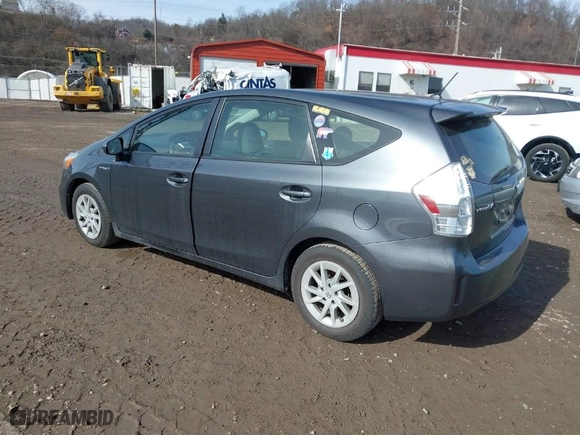 2013 Toyota Prius v Two with VIN JTDZN3EU6D3271851, listed as a IAAI auction lot 41661007 with 279,967 mi miles. Bid and sale history available at carsss.com. Image 3.